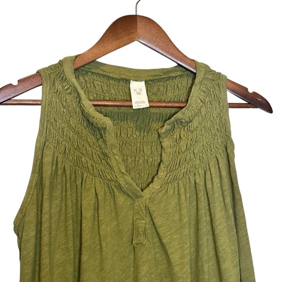 FREE PEOPLE New To Town Olive Green Smoked Linen Blend Tank Top Women’s Small - Picture 6 of 11